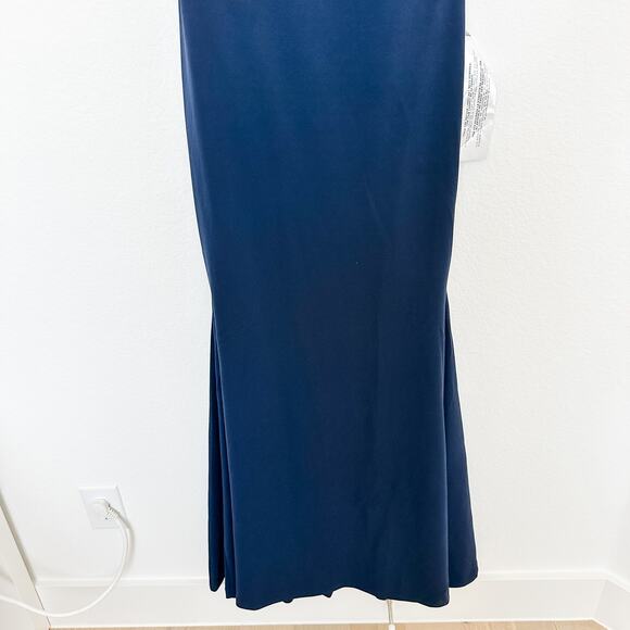 NWT Dress The Population Camden Halter Maxi Dress Navy Size M Formal Old Money‎ - Picture 5 of 12